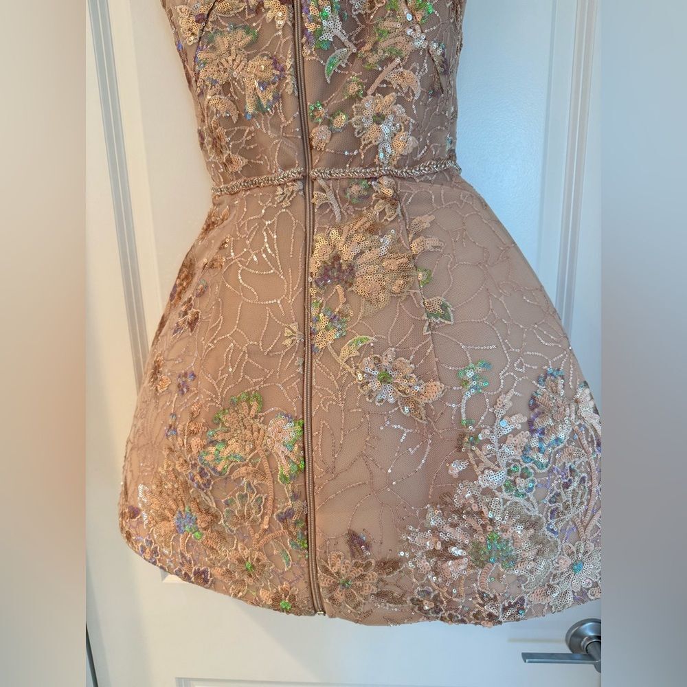 NWOT BRONX AND BANCO Violet‎ Mini Dress in Gold Sequin, wedding guest, cocktail - Picture 9 of 13